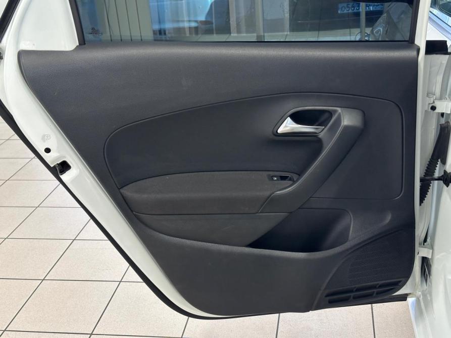 Volkswagen Polo V Рестайлинг Волгоград  - изображение 15