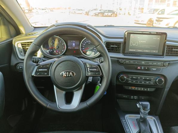 Kia Ceed III с пробегом 2019 года, цена 1 349 000 рублей, 185475 км, универсал, Автокод Объявления