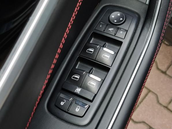 Maserati Levante I с пробегом 2017 года, цена 3 900 000 рублей, 99618 км, внедорожник, Автокод Объявления