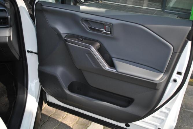 Toyota RAV4 VI (XA60) с пробегом 2026 года, цена 4 190 000 рублей, 10 км, внедорожник, Автокод Объявления