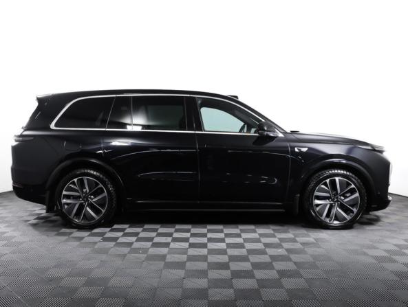 Li Auto (Lixiang) L9 I с пробегом 2023 года, цена 5 850 000 рублей, 56000 км, внедорожник, Автокод Объявления