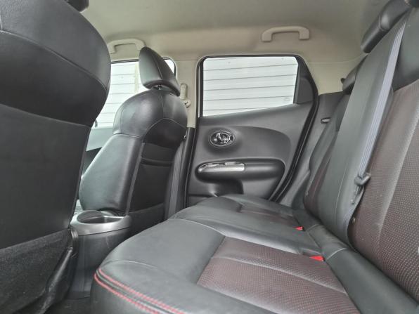 Nissan Juke I с пробегом 2012 года, цена 1 157 000 рублей, 101641 км, внедорожник, Автокод Объявления