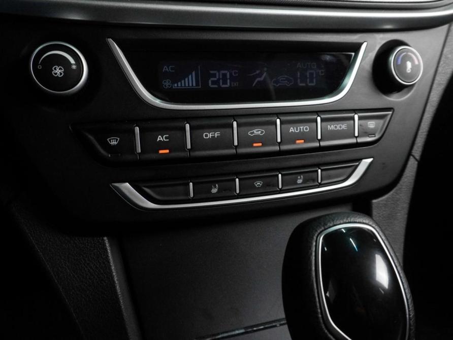 Geely Emgrand 7 I Рестайлинг Воронеж  - изображение 13