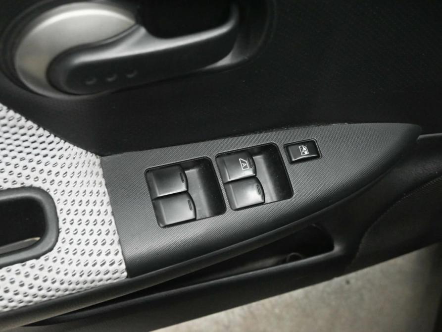 Nissan Note I Екатеринбург  - изображение 13