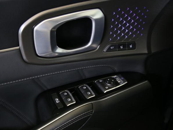 Kia Sorento IV с пробегом 2022 года, цена 3 950 000 рублей, 86000 км, внедорожник, Автокод Объявления