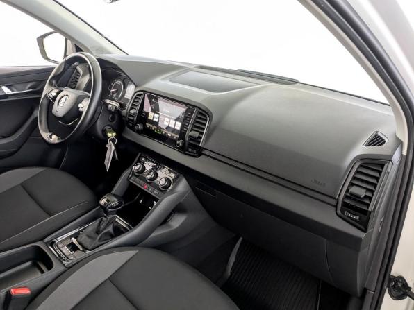 Skoda Karoq I с пробегом 2020 года, цена 2 170 000 рублей, 91408 км, внедорожник, Автокод Объявления