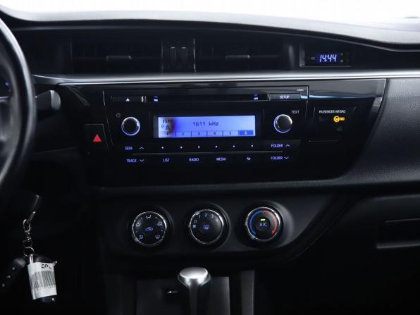 Toyota Corolla XI (E160 E170 E180) с пробегом 2014 года, цена 1 250 000 рублей, 146391 км, седан, Автокод Объявления