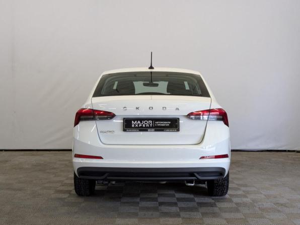 Skoda Rapid II с пробегом 2021 года, цена 1 395 000 рублей, 106230 км, лифтбек, Автокод Объявления