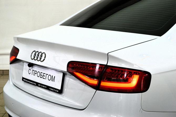 Audi A4 IV (B8) Рестайлинг с пробегом 2012 года, цена 1 220 000 рублей, 142300 км, седан, Автокод Объявления