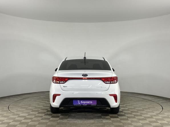 Kia Rio IV с пробегом 2018 года, цена 1 059 000 рублей, 182768 км, седан, Автокод Объявления