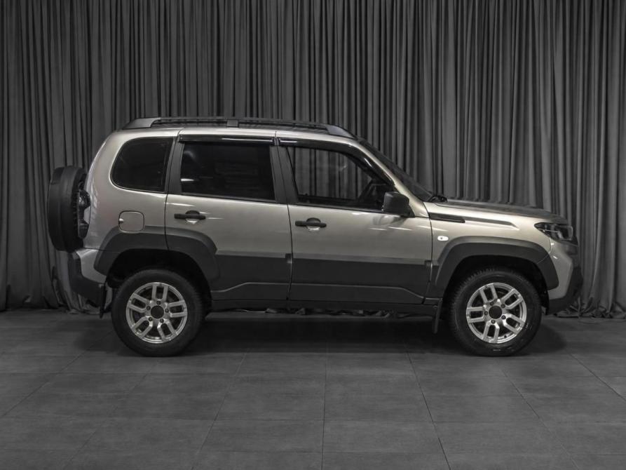 Lada (ВАЗ) Niva Travel I Тюмень  - изображение 5