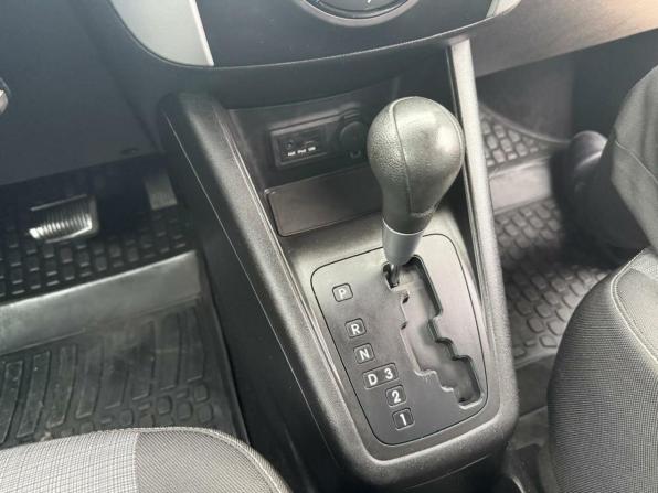 Kia Venga I с пробегом 2012 года, цена 1 129 000 рублей, 63100 км, минивэн, Автокод Объявления