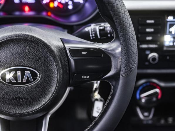 Kia Rio IV с пробегом 2017 года, цена 1 329 000 рублей, 171485 км, хэтчбек, Автокод Объявления