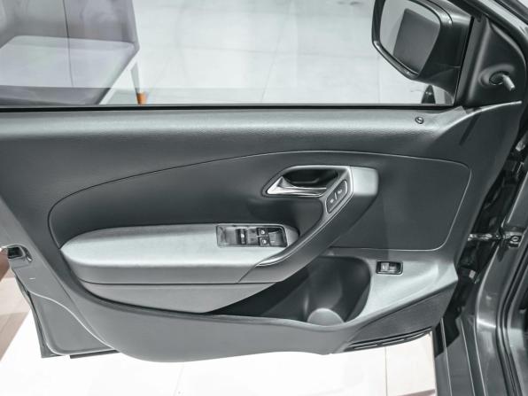 Volkswagen Polo V с пробегом 2012 года, цена 545 000 рублей, 195073 км, седан, Автокод Объявления