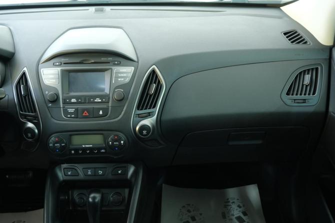 Hyundai ix35 I Рестайлинг с пробегом 2014 года, цена 1 869 000 рублей, 157000 км, внедорожник, Автокод Объявления