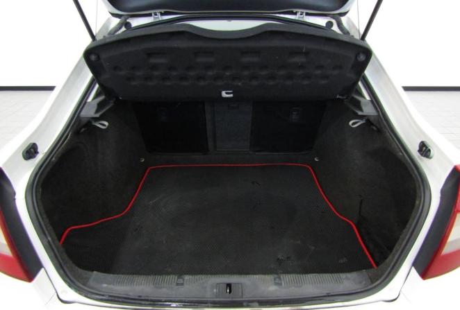 Skoda Octavia II (A5) Рестайлинг с пробегом 2011 года, цена 769 000 рублей, 165131 км, лифтбек, Автокод Объявления