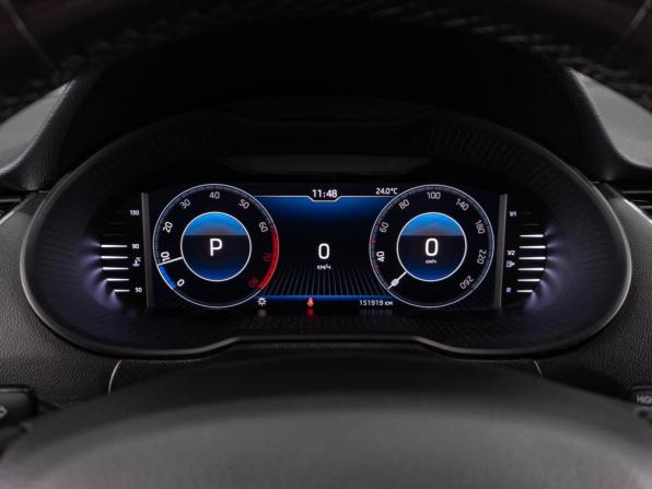 Skoda Octavia III (A7) Рестайлинг с пробегом 2018 года, цена 2 020 000 рублей, 151919 км, лифтбек, Автокод Объявления
