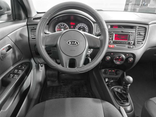 Kia Rio II Рестайлинг с пробегом 2010 года, цена 504 000 рублей, 222236 км, хэтчбек, Автокод Объявления