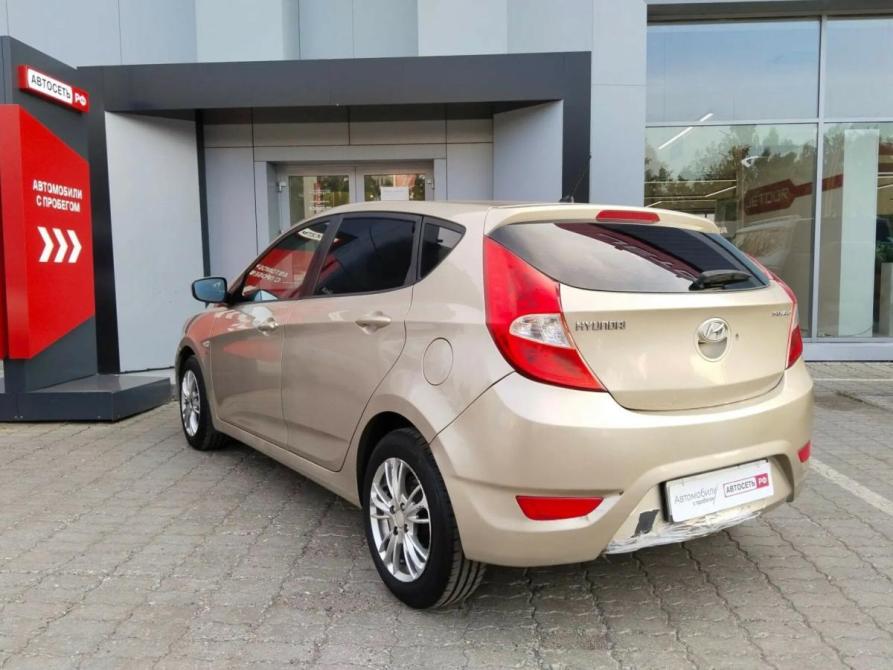 Hyundai Solaris I Набережные Челны  - изображение 18