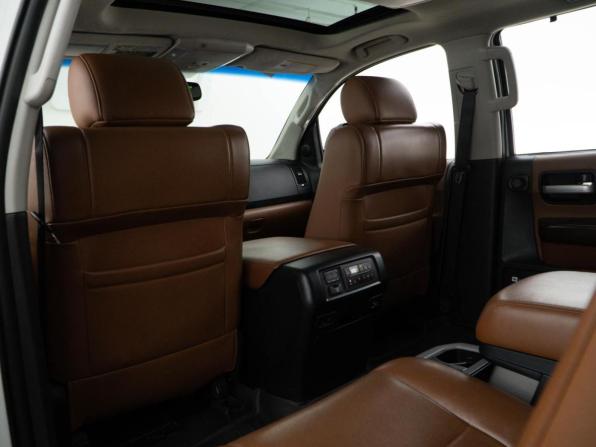 Toyota Sequoia II с пробегом 2012 года, цена 3 946 900 рублей, 160934 км, внедорожник, Автокод Объявления