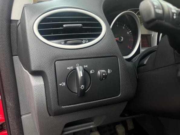Ford Focus II Рестайлинг с пробегом 2010 года, цена 549 000 рублей, 197000 км, хэтчбек, Автокод Объявления