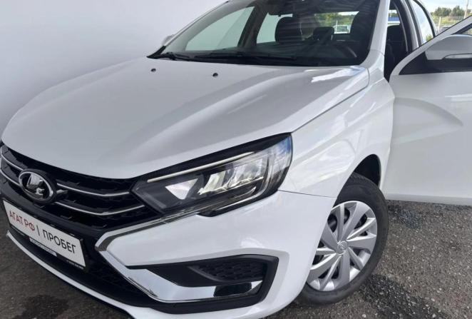 Lada (ВАЗ) Vesta I Рестайлинг (NG) с пробегом 2023 года, цена 940 000 рублей, 52409 км, седан, Автокод Объявления