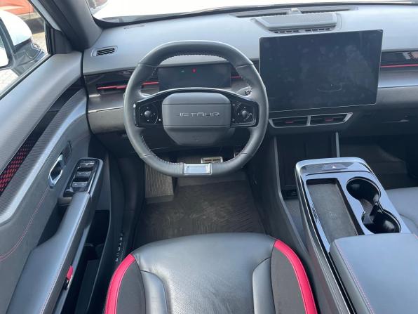 JETOUR DASHING I с пробегом 2024 года, цена 2 199 000 рублей, 7100 км, внедорожник, Автокод Объявления