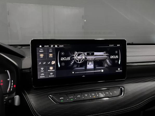 Haval Jolion I с пробегом 2023 года, цена 1 725 000 рублей, 76338 км, внедорожник, Автокод Объявления