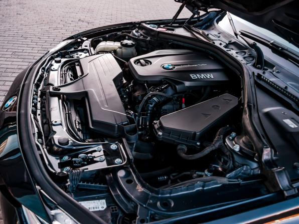 BMW 3 серии VI (F3x) Рестайлинг с пробегом 2017 года, цена 2 450 000 рублей, 132928 км, седан, Автокод Объявления