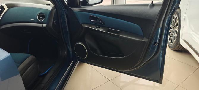 Chevrolet Cruze I Рестайлинг с пробегом 2014 года, цена 584 000 рублей, 222460 км, седан, Автокод Объявления