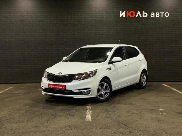 Kia Rio III Рестайлинг с пробегом 2015 года, цена 1 030 000 рублей, 97373 км, хэтчбек, Автокод Объявления