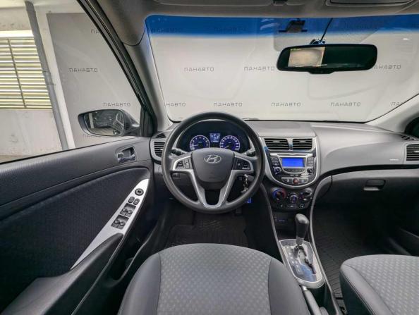 Hyundai Solaris I с пробегом 2013 года, цена 849 000 рублей, 144339 км, хэтчбек, Автокод Объявления