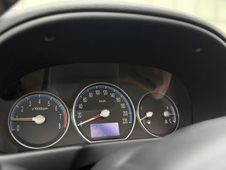 Hyundai Santa Fe II Омск  - изображение 20