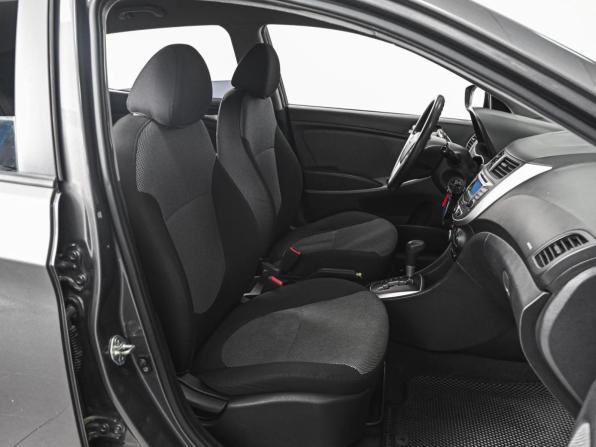 Hyundai Solaris I с пробегом 2012 года, цена 950 000 рублей, 118905 км, хэтчбек, Автокод Объявления