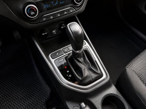 Hyundai Creta I Рестайлинг с пробегом 2021 года, цена 2 175 000 рублей, 81116 км, внедорожник, Автокод Объявления
