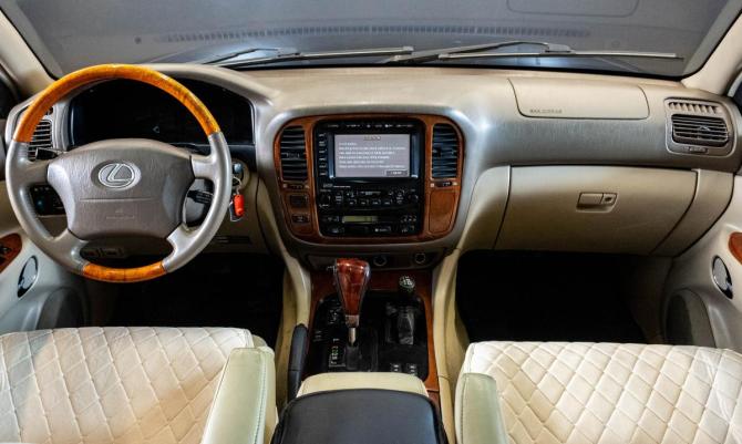 Lexus LX II с пробегом 2002 года, цена 1 569 000 рублей, 316970 км, внедорожник, Автокод Объявления