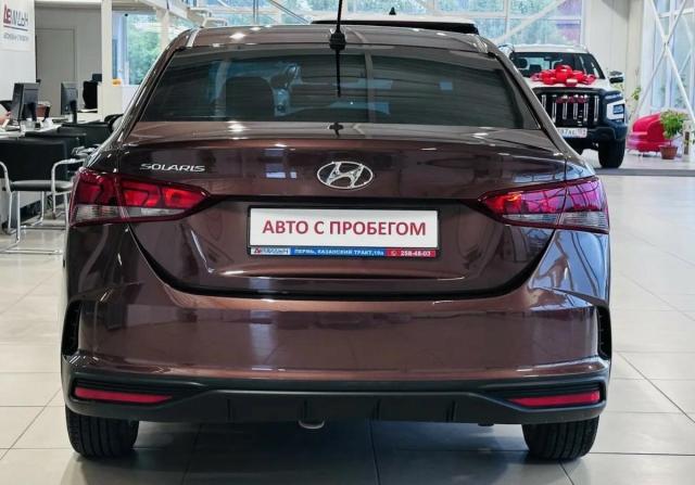 Hyundai Solaris II Рестайлинг с пробегом 2021 года, цена 1 734 000 рублей, 50000 км, седан, Автокод Объявления