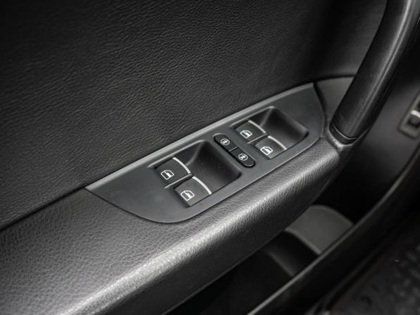 Volkswagen Touareg II с пробегом 2012 года, цена 1 999 000 рублей, 316063 км, внедорожник, Автокод Объявления