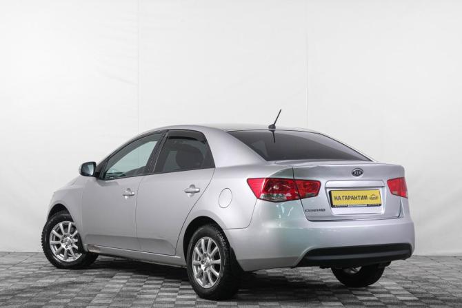 Kia Cerato II с пробегом 2010 года, цена 699 000 рублей, 256141 км, седан, Автокод Объявления