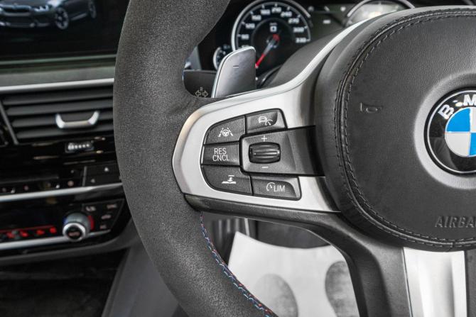 BMW 5 серии VII (G30/G31/G38) с пробегом 2017 года, цена 3 549 000 рублей, 150000 км, седан, Автокод Объявления