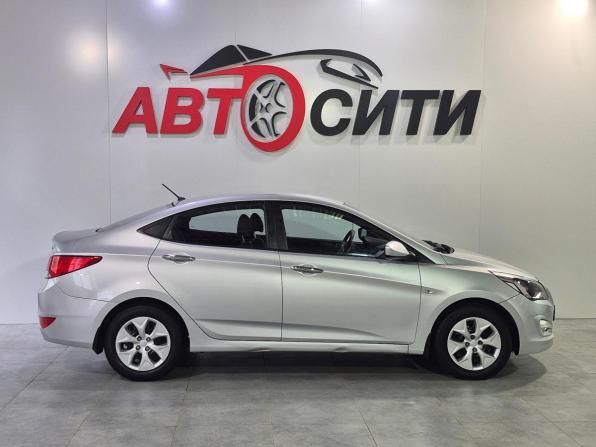 Hyundai Solaris I Рестайлинг с пробегом 2014 года, цена 990 000 рублей, 91282 км, седан, Автокод Объявления