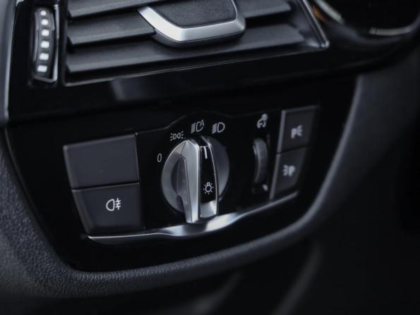BMW 6 серии IV (G32) с пробегом 2018 года, цена 3 599 000 рублей, 193186 км, лифтбек, Автокод Объявления