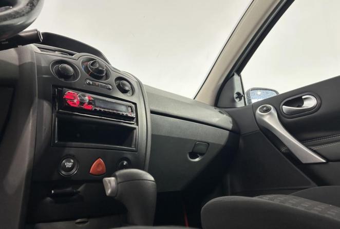 Renault Megane II Рестайлинг с пробегом 2006 года, цена 220 000 рублей, 202933 км, седан, Автокод Объявления