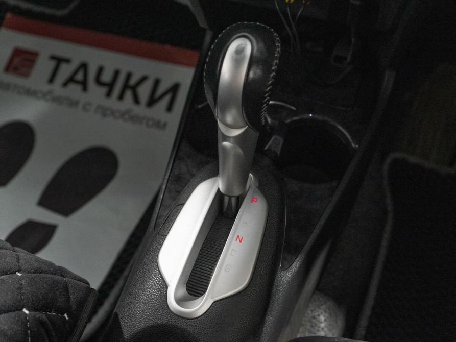Honda Insight II Рестайлинг Иркутск  - изображение 17