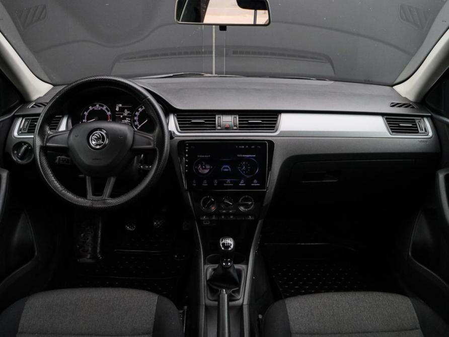 Skoda Rapid I Рестайлинг Москва  - изображение 9
