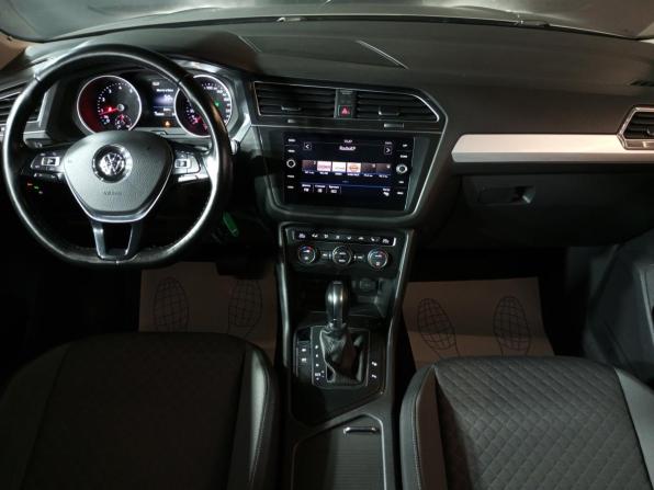 Volkswagen Tiguan II с пробегом 2017 года, цена 2 210 000 рублей, 136639 км, внедорожник, Автокод Объявления