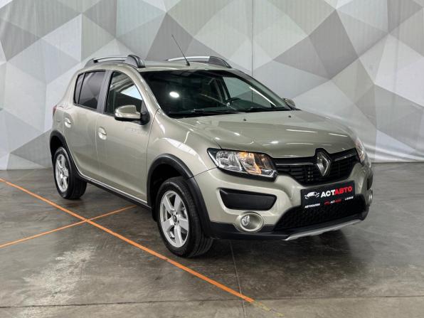 Renault Sandero II с пробегом 2018 года, цена 1 250 000 рублей, 55517 км, хэтчбек, Автокод Объявления