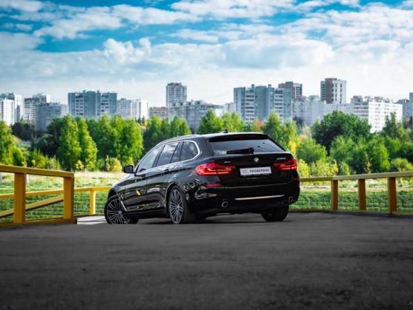 BMW 5 серии VII (G30/G31/G38) с пробегом 2019 года, цена 5 500 000 рублей, 63050 км, универсал, Автокод Объявления