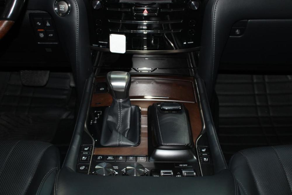 Lexus LX III Рестайлинг 2 Владивосток  - изображение 17