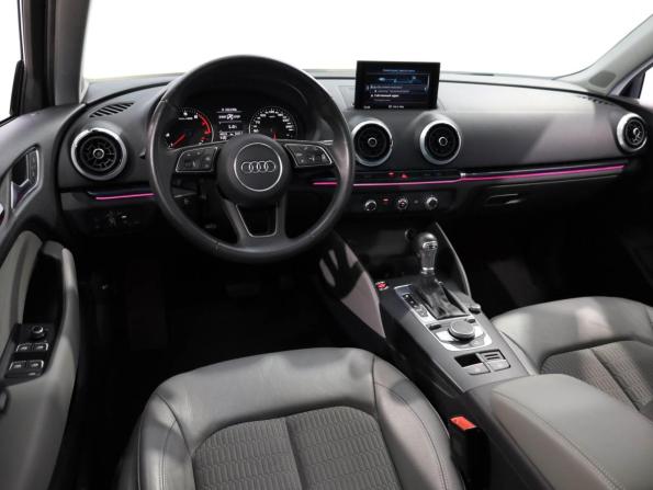 Audi A3 III (8V) Рестайлинг с пробегом 2020 года, цена 2 429 500 рублей, 49323 км, седан, Автокод Объявления